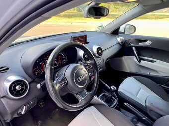 Audi A1 Sportback manuál (č.1104) - 12