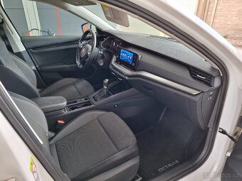 Škoda Octavia 2,0 TDI TOP - 12
