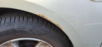Mazda 3 1.6 rok 2004 - 12