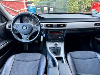 BMW Řada 3,  318i 105 KW Sedan - 12