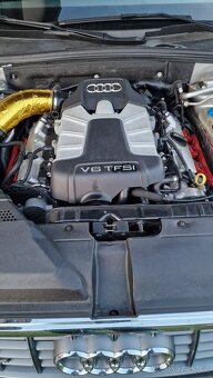 Audi S4 B8 Avant Manuál - 12