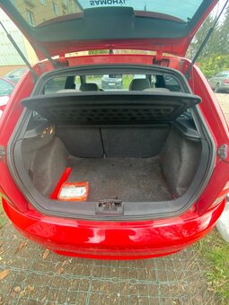 Škoda Fabia RS 1.9 TDI červené barvy - 12