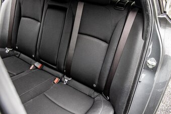 Honda Civic 1.0 DOHC VTEC Turbo Elegance - 12