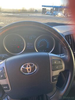 Toyota land cruiser 200 4,5d, 210kw - 12