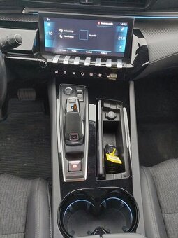 Peugeot 508 SW BlueHDi ALLURE rok 01/2020 - 12