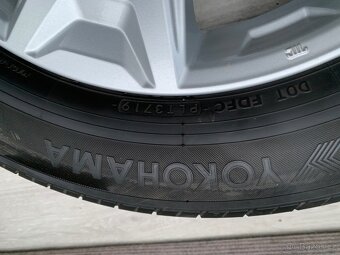 R17 ORIG.KOLA SUBARU OUTBACK FORESTER XV 225/60/17 - 12