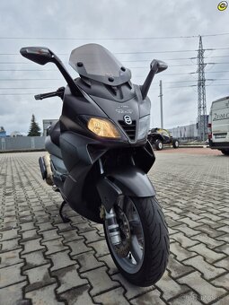 Gilera Nexus 500 - 12