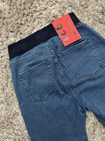 Nové džíny Hugo Boss 25/32 - 12