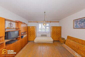 Rodinný dům 3+1 s velkým potenciálem k moderní přestavbě – O - 12