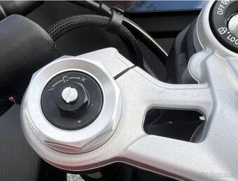 Prodám QJ MOTOR SRK 800 RR 70/35 KW SKLADEM K VIDĚNÍ - 12