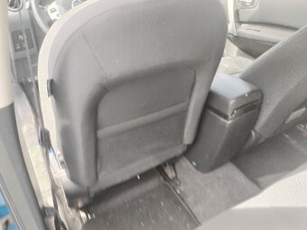 Nissan Qashqai (2007) - Spolehlivé SUV za 90 000 Kč - 12