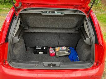 Fiat Punto 1.2 65 ACT r.v 2010 - 12