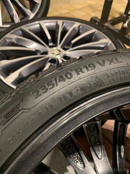 Alu kola Škoda R19 5X112 ZÁNOVNÍ ZIMNÍ PNEU 235/40 R19 - 12