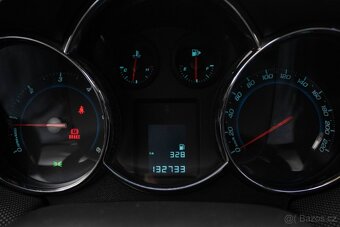 CHEVROLET CRUZE SW 2.0 VCDI 120kW 2013 - 12