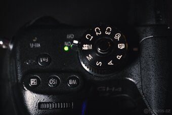 Panasonic Lumix GH4R + 14–42 mm + V-Log | TOP stav - 12