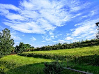 Exkluzivní stavební pozemek Choustníkovo Hradiště 1100m2 - 12