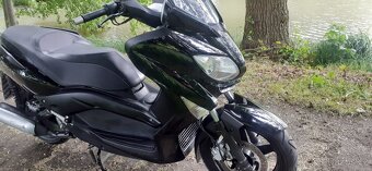 Yamaha xmax 250 (2011) - 12