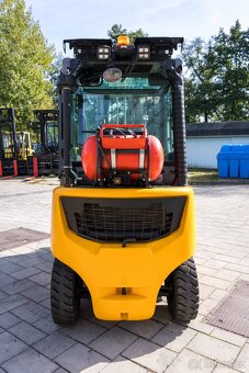 Vysokozdvižný vozík Jungheinrich TFG 425s (VV0121) - 12