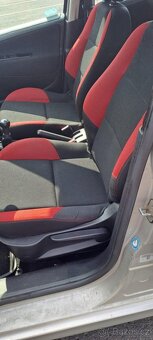 Peugeot 207 SW - 12