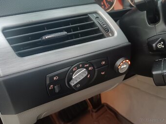 BMW 550i LPG - 12