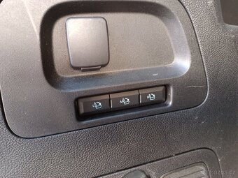 Ford S-Max Business Edition 2.0EcoBlue 110kW Aut. ACC LED - 12