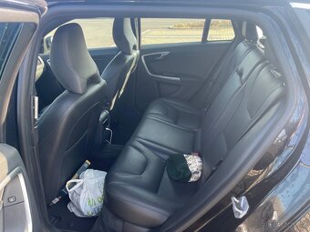 Volvo V60 D3. Automat - 12
