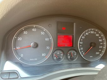 Golf 5, 1.6 FSi, 85 kW - 12