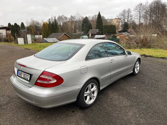 Mercedes Clk - 12