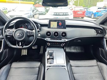 Stinger 4x4 GT V6 3.3T-GDI 8AT 269kW - 12