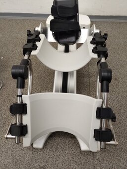 Motodlaha pro kyčel a koleno - 12