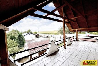 Sebranice, RD 6+1, dvojdomek, 220 m², dvorek – rodinný dům - 12