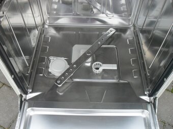 MIELE MYČKA,VOLNĚ STOJÍCÍ,POD KUCHYNSKOU LINKU,LCD,tř.A+ - 12