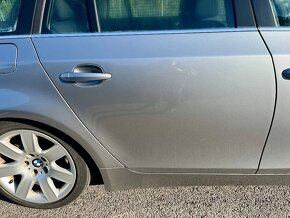 Bmw e61 525i n52b25a  manuál Silbergrau metallic pouze díly - 12