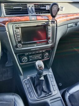 Superb 2 125kw 4×4 - 12