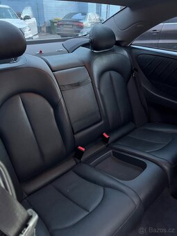 Mercedes-Benz CLK 240 Avantgarde - 12