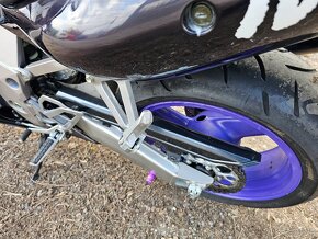 Kawasaki Ninja ZX7R r.v.1997 - 12