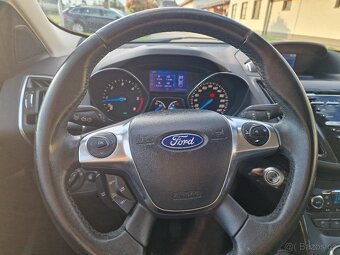Ford Kuga 2.0 TDCI 120kW rok výroby 2013 ČR serviska - 12