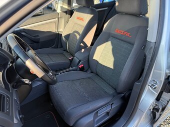 Volkswagen Golf 1.6i 75Kw Comfortline  Automat - 12