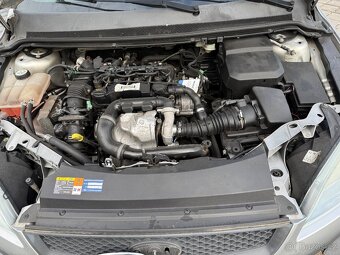 Ford Focus kombi 1,6Tdci 66kW r.v.2006 Serviska - 12