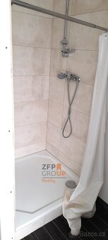 Pronájem kanceláře o rozloze 13,8 m2 , ulice K Radotínu , Pr - 12