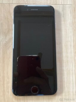 iPhone Xr + Iphone 6s - 12