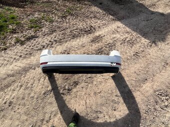 Výfuk náprava nárazník - 12