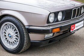 BMW E30 320i Coupe - 12