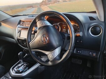 NISSAN Navara Tekna dCi DOUBLE CAB 4x4 Volant vpravo RV 2020 - 12