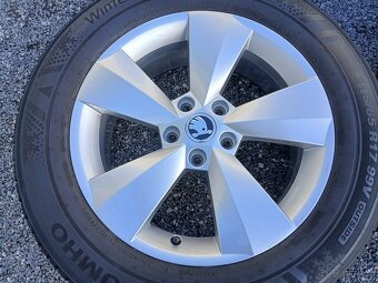 Zimní orig alu kola Škoda Kodiaq 215/65/17 vzorek 7,5mm - 12