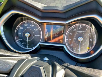 Yamaha X-max Tech Max 300 ABS - 12