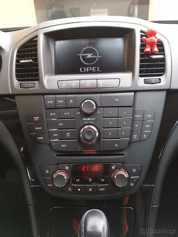 Opel Insignia 2.0T 4x4 automat - 12