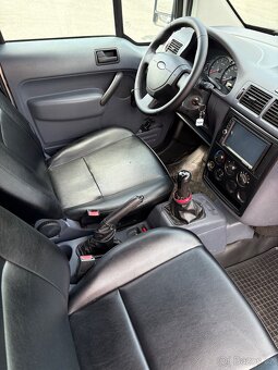 Ford Transit Connect - 12