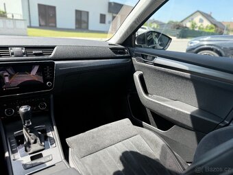Škoda Superb 3 COMBI 2.0tdi ALCANTARA/WEBASTO/CANTON/MATRIX - 12