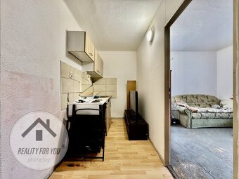 Prodej rodinného domu v obci Chuchelna okr. Semily - 12